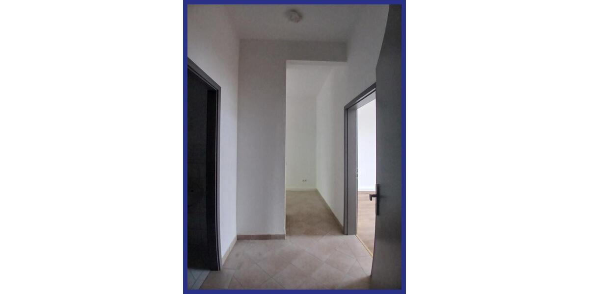 Etagenwohnung Apolda - 2 Zimmer, 56 m&sup2;, 420&euro; | Angebot:25916926