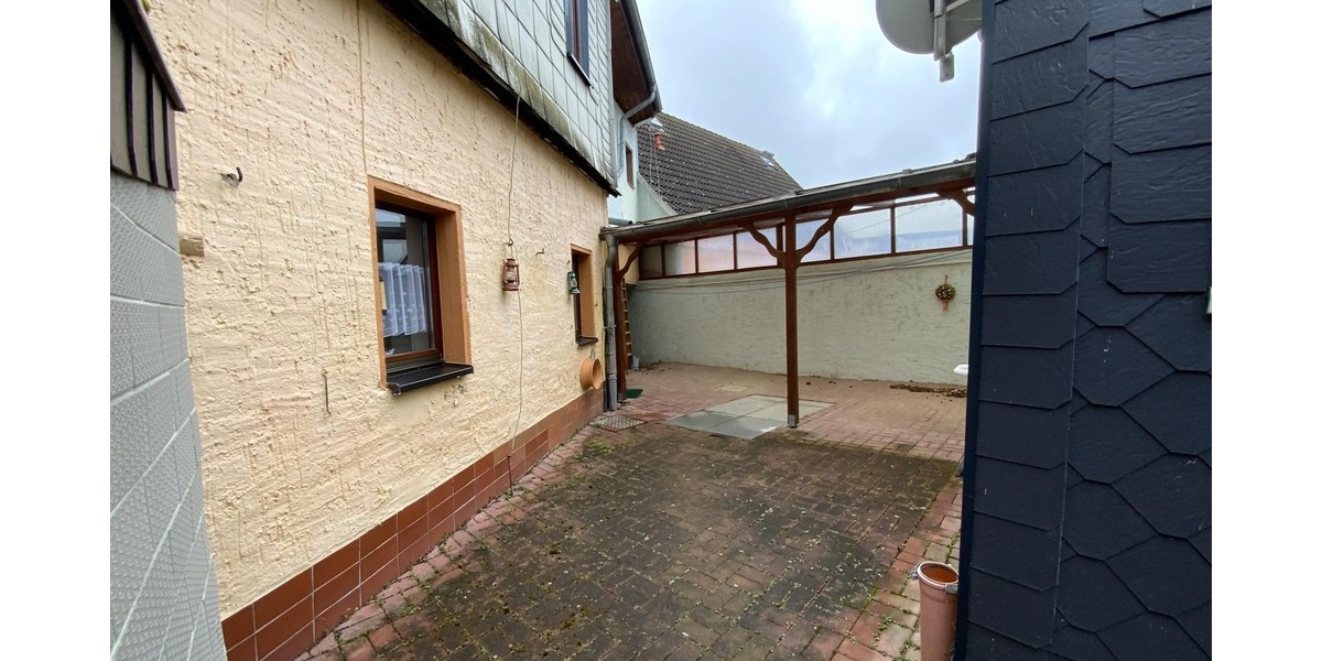 Einfamilienhaus Buttstädt - 5 Zimmer, 112 m&sup2;, 75.000&euro; | Angebot:25679764