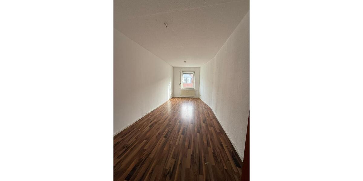 Etagenwohnung Apolda - 3 Zimmer, 78 m&sup2;, 750&euro; | Angebot:25561206