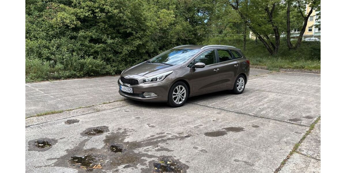 Kia ceed Sportswagon 143.830 km 7.800 &euro; Erfurt 99089