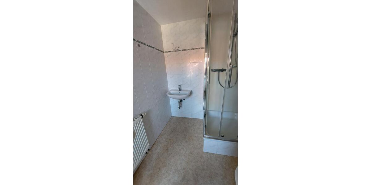 Etagenwohnung Rudolstadt - 2 Zimmer, 67 m&sup2;, 603&euro; | Angebot:26632754