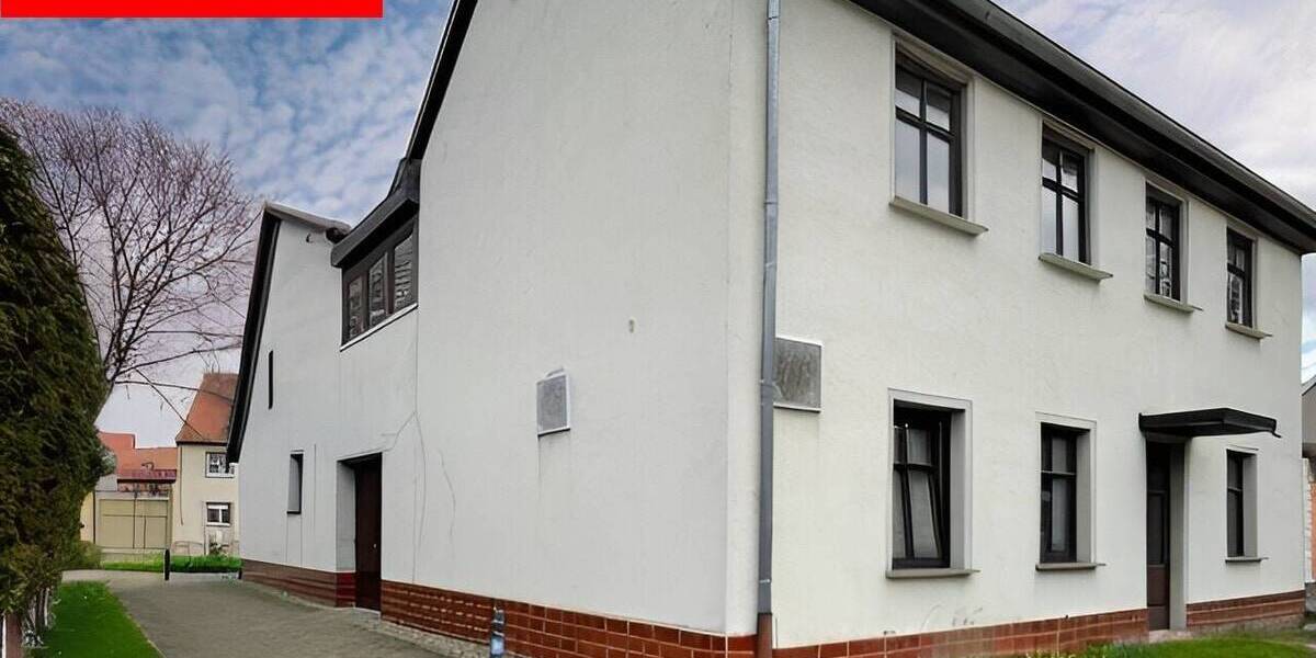 Einfamilienhaus Kölleda - 8 Zimmer, 267 m&sup2;, 279.000&euro; | Angebot:25676937