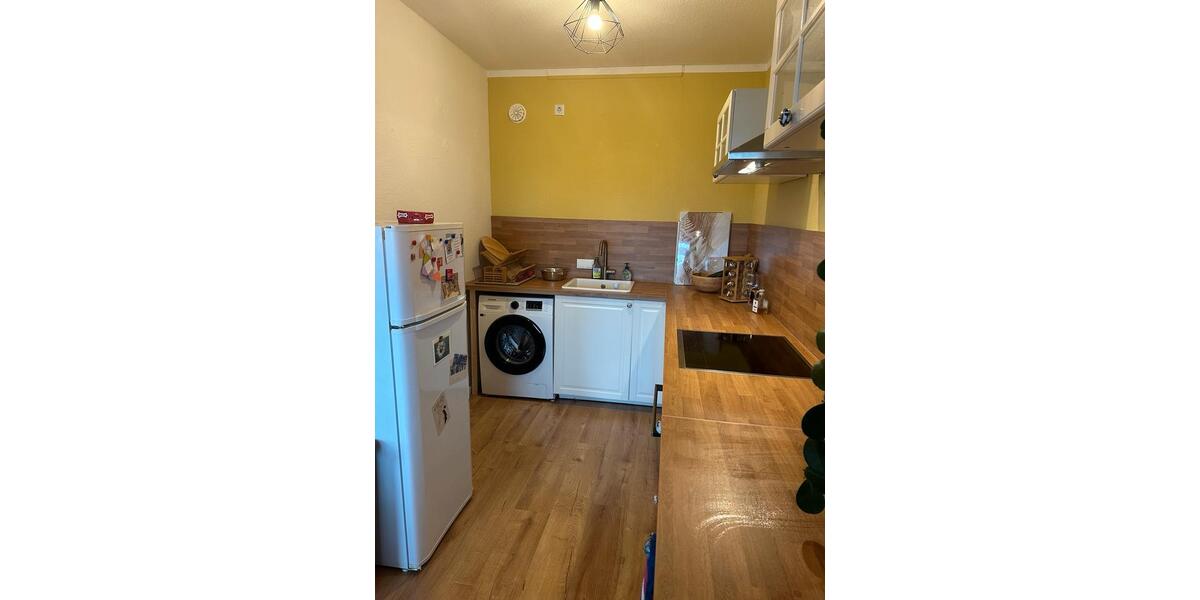 Etagenwohnung Sömmerda - 2 Zimmer, 62 m&sup2;, 655&euro; | Angebot:26033036
