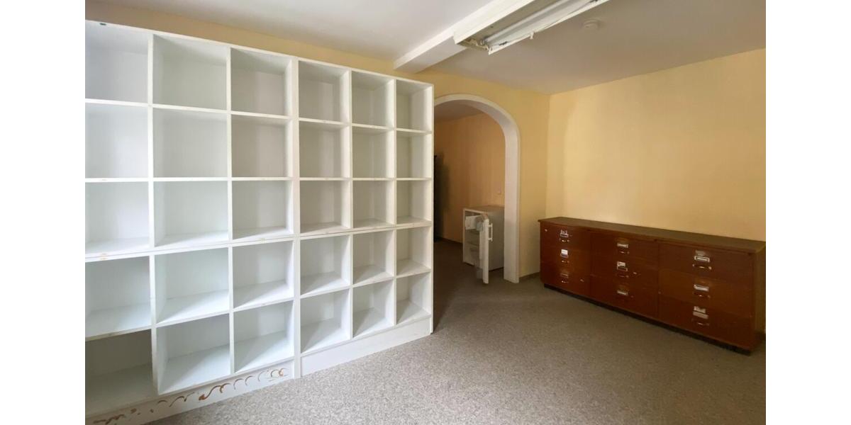 Gewerbeobjekt Apolda - 700&euro; | Angebot:25220113