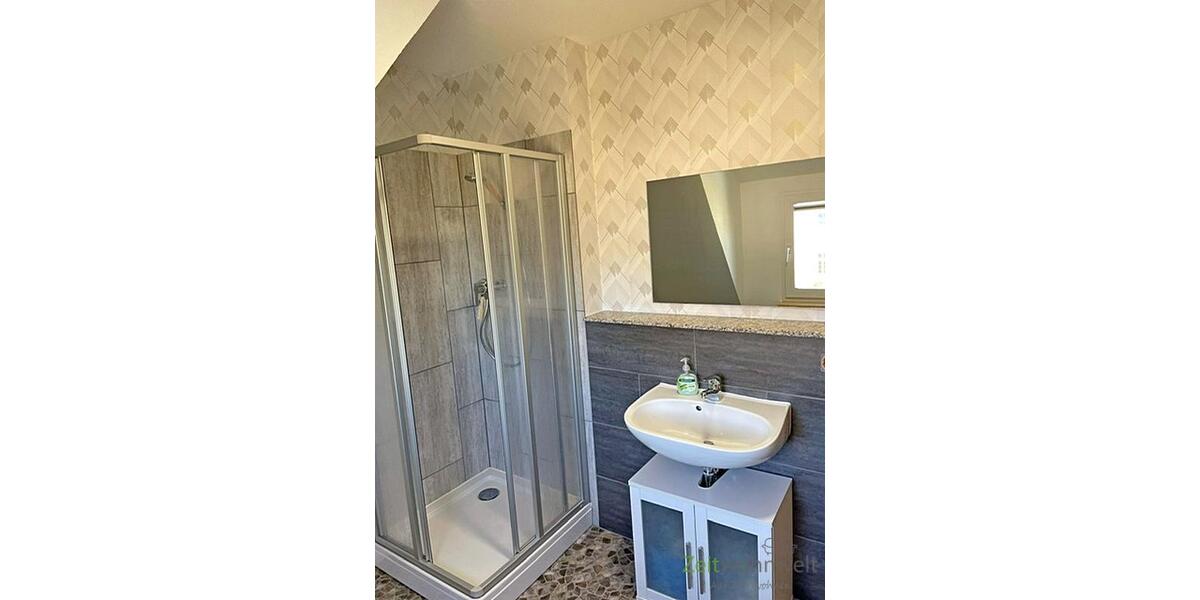 (EF0113_Y) Erfurt: Löbervorstadt, möbliertes Zimmer in schöner Wohnlage mit eigenem Bad, an Wochenendheimfahrer - Zimmer Erfurt Löbervorstadt | Angebot:25279695