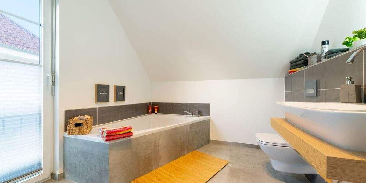 Einfamilienhaus Bad Sulza - 5 Zimmer, 171 m&sup2;, 352.999&euro; | Angebot:25836529