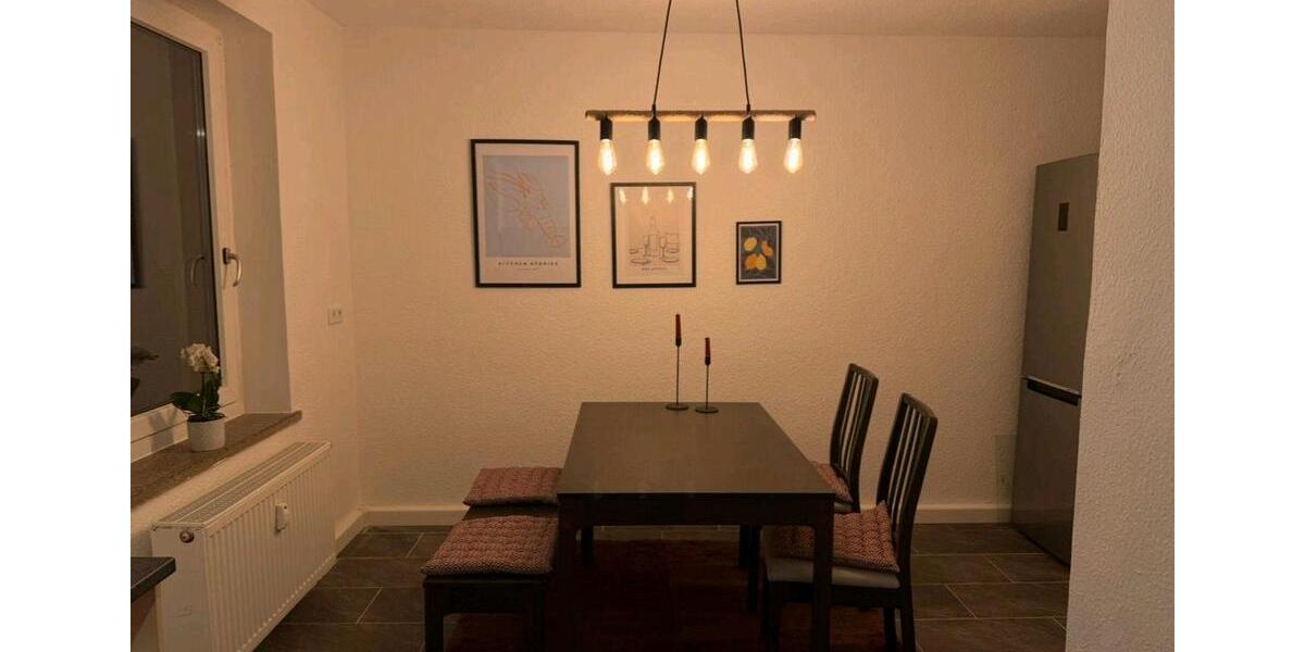 Etagenwohnung Rudolstadt - 2 Zimmer, 61 m&sup2;, 600&euro; | Angebot:25940885