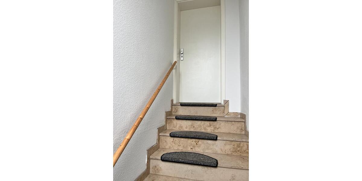 Etagenwohnung Kahla - 1 Zimmer, 39 m&sup2;, 305&euro; | Angebot:26618786