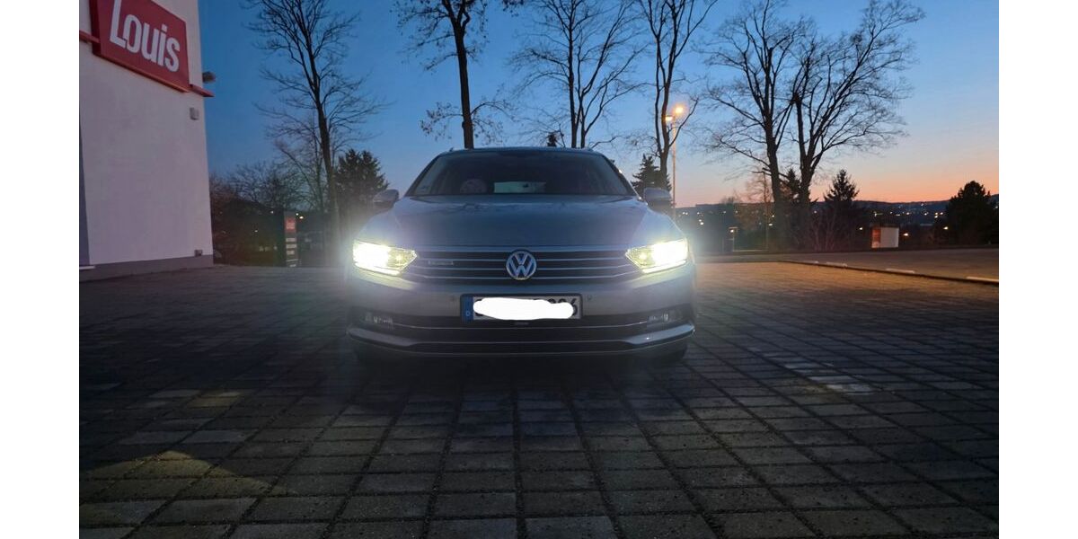 VW Passat Variant 281.000 km 8.200 &euro; Werningshausen 99634
