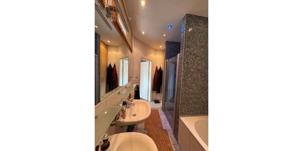 Etagenwohnung Weimar Altstadt - 4 Zimmer, 132 m&sup2;, 480.000&euro; | Angebot:25672556