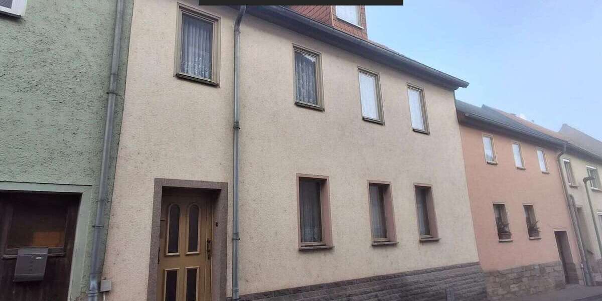 Einfamilienhaus Orlamünde - 4 Zimmer, 90 m&sup2;, 79.000&euro; | Angebot:24355250