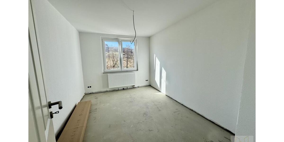 Maisonettenwohnung Rudolstadt - 6 Zimmer, 166 m&sup2;, 1.300&euro; | Angebot:25959375