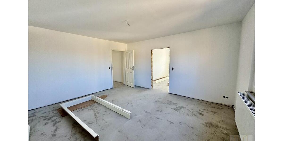 Maisonettenwohnung Rudolstadt - 6 Zimmer, 166 m&sup2;, 1.300&euro; | Angebot:25959375