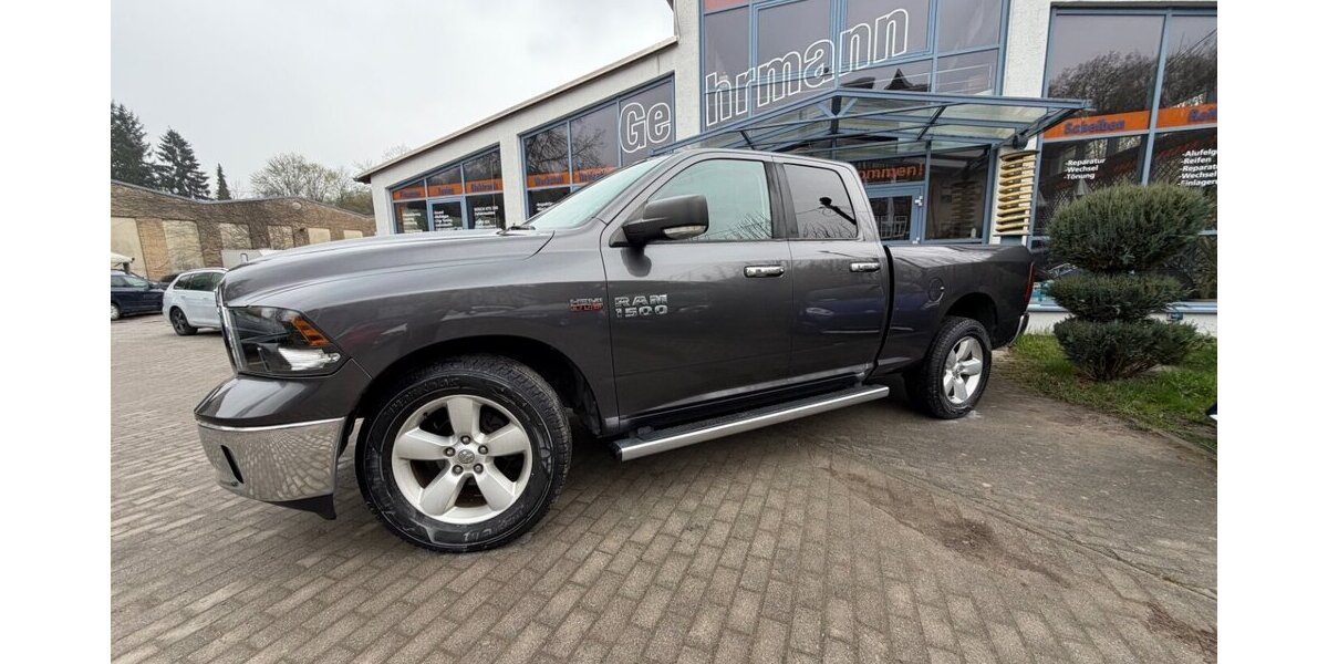 Dodge RAM 1500 5,7 HEMI 4+4 6 Sitzer 142.000 km 17.999 &euro; Rudolstadt 07407