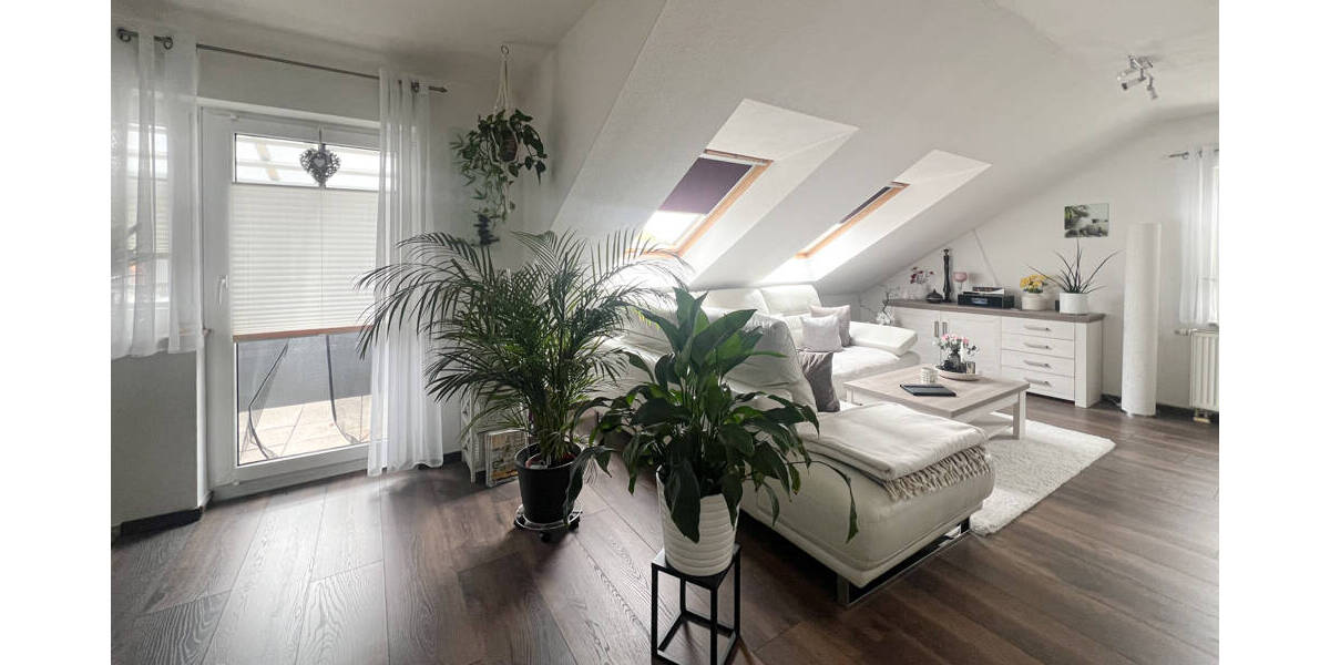 Etagenwohnung Erfurt / Urbich Urbich - 2 Zimmer, 51 m&sup2;, 582&euro; | Angebot:26568893