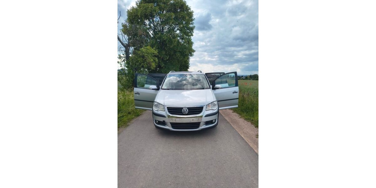 VW Touran 269.990 km 5.199 &euro; Erfurt 99092