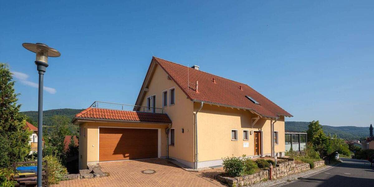 Mehrfamilienhaus, Wohnhaus Jena Zwätzen - 8 Zimmer, 325 m&sup2;, 890.000&euro; | Angebot:25705576