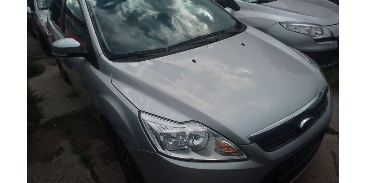 Ford Focus 177.000 km 1.200 &euro; Jena 07751