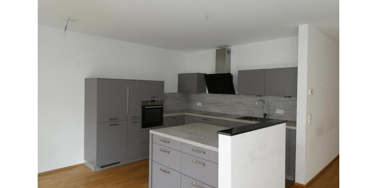 Etagenwohnung Weimar - 3.5 Zimmer, 100 m&sup2;, 1.400&euro; | Angebot:25636094