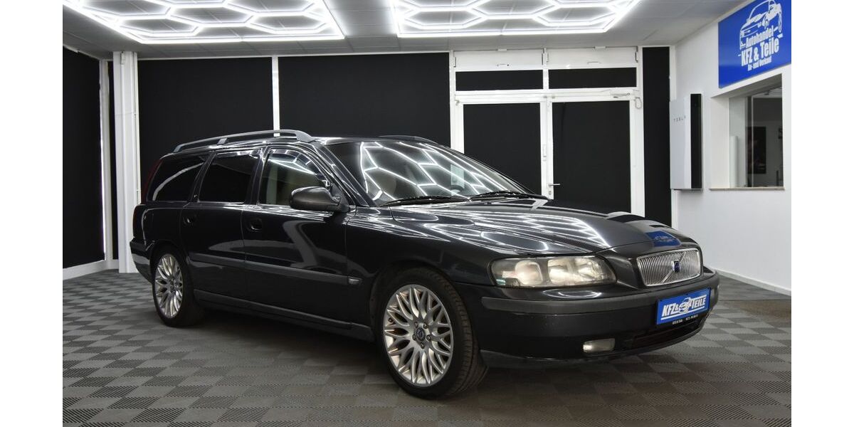 Volvo V70 372.351 km 2.480 &euro; Erfurt 99092