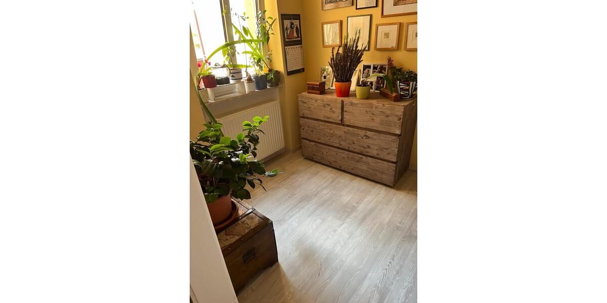 Erdgeschoßwohnung Weimar - 2 Zimmer, 75 m&sup2;, 1.000&euro; | Angebot:26386571
