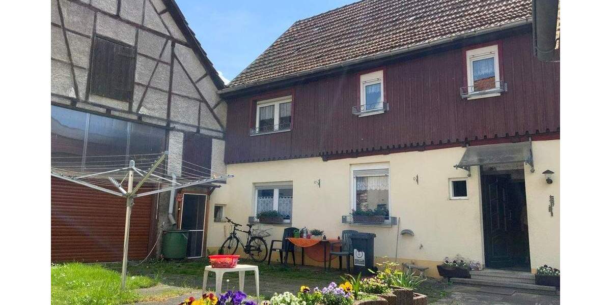 Bauernhaus, Landhaus Erfurt Bischleben-Stedten - 7 Zimmer, 170 m&sup2;, 297.500&euro; | Angebot:25732500