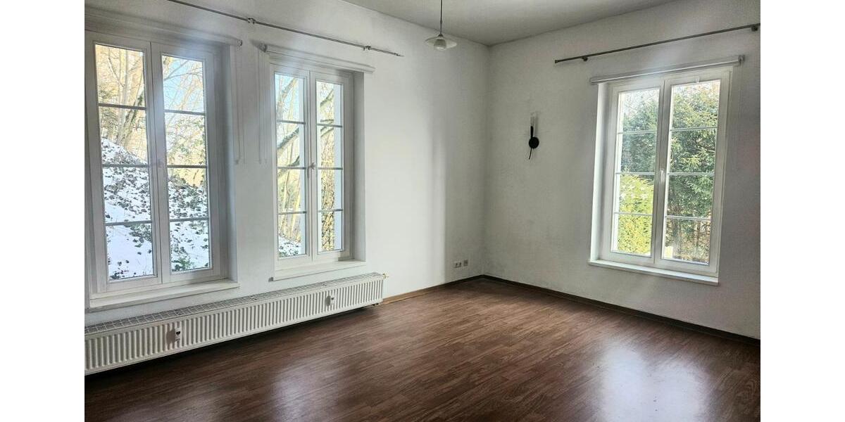 Hochparterre Jena - 2 Zimmer, 71 m&sup2;, 750&euro; | Angebot:24784344