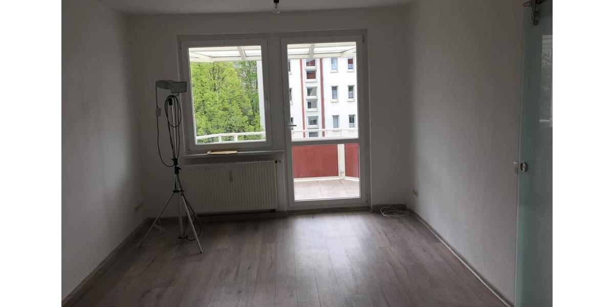 Etagenwohnung Erfurt Hochheim - 2 Zimmer, 48 m&sup2;, 520&euro; | Angebot:26610363
