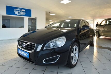 Volvo V60 321.500 km 5.880 &euro; Erfurt 99092