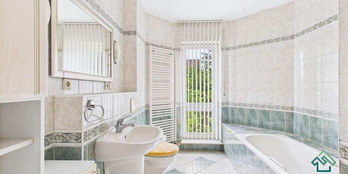 Einfamilienhaus Ettersburg - 6 Zimmer, 247 m&sup2;, 469.000&euro; | Angebot:25688835