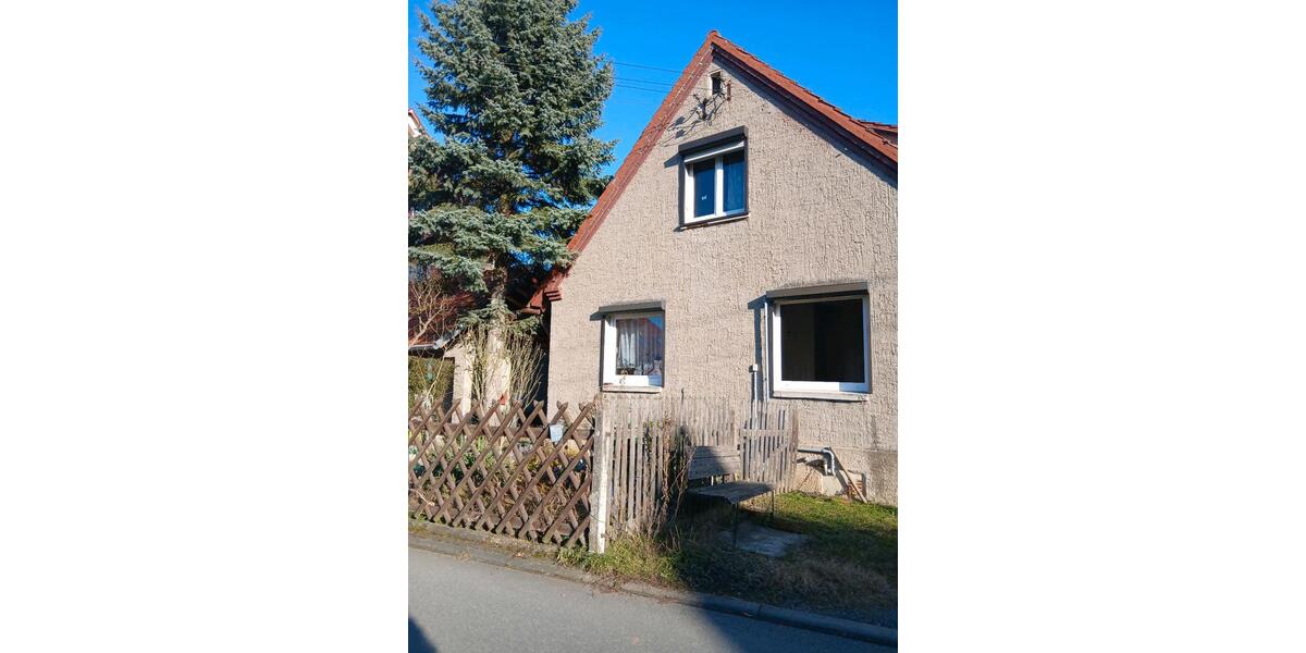 Einfamilienhaus Kahla - 4 Zimmer, 130 m&sup2;, 120.000&euro; | Angebot:26247711
