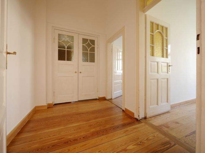 Etagenwohnung Weimar Westvorstadt - 3 Zimmer, 103 m&sup2;, 855&euro; | Angebot:25769249