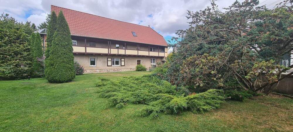 Einfamilienhaus Bad Sulza - 7 Zimmer, 200 m&sup2;, 279.000&euro; | Angebot:25772019