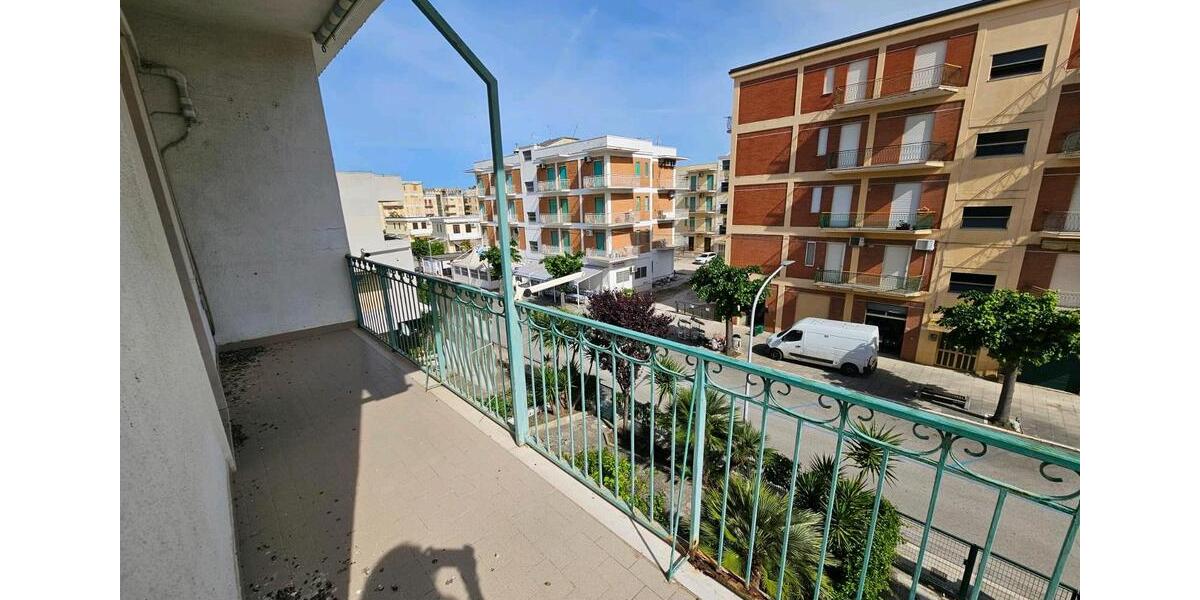 Etagenwohnung Rudolstadt - 4.5 Zimmer, 80 m&sup2;, 80.000&euro; | Angebot:26661431
