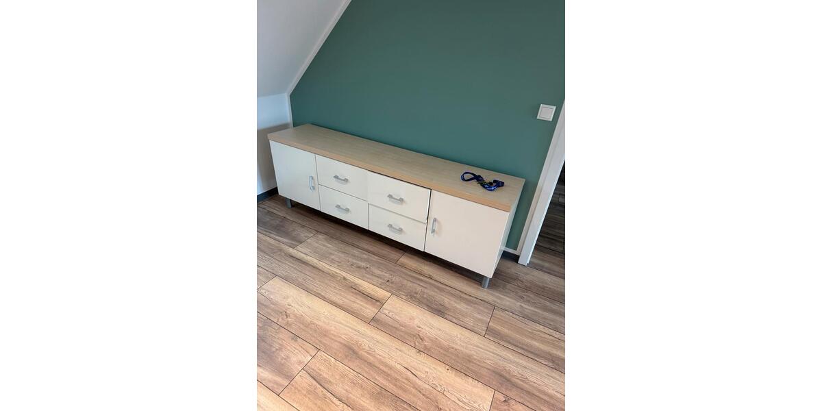 Dachgeschoßwohnung Rudolstadt - 2.5 Zimmer, 70 m&sup2;, 800&euro; | Angebot:25611955