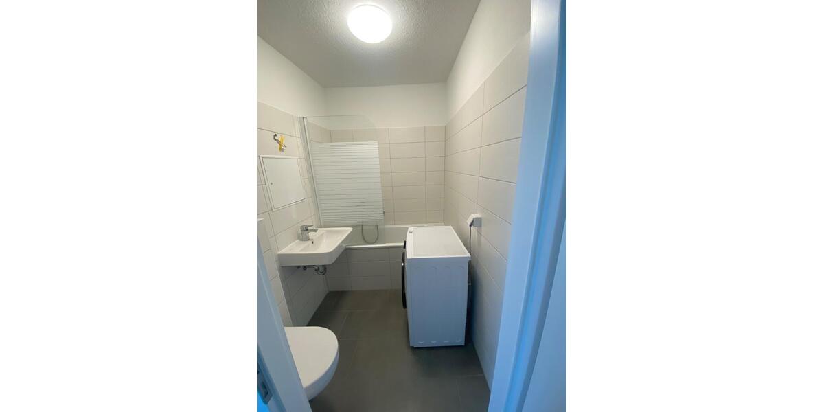 Etagenwohnung Jena Lobeda-Altstadt - 1 Zimmer, 24 m&sup2;, 140&euro; | Angebot:26384240