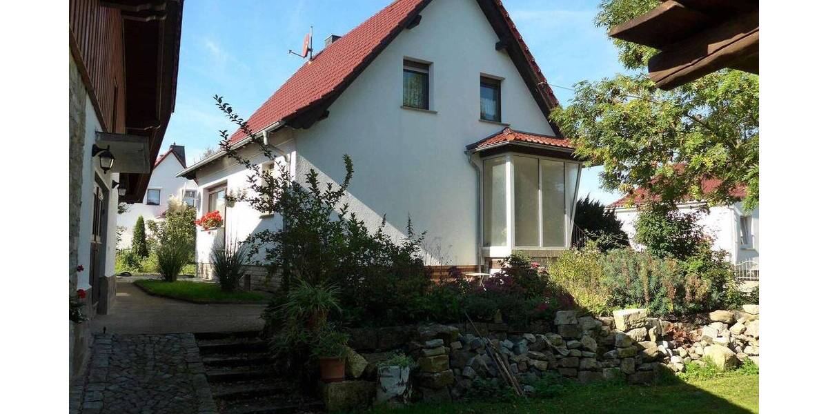 Einfamilienhaus Buttstädt - 5 Zimmer, 120 m&sup2;, 167.000&euro; | Angebot:25938525