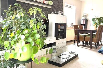 Wohnung Jena Münchenroda - 2 Zimmer, 71 m&sup2;, 144.000&euro; | Angebot:26029424