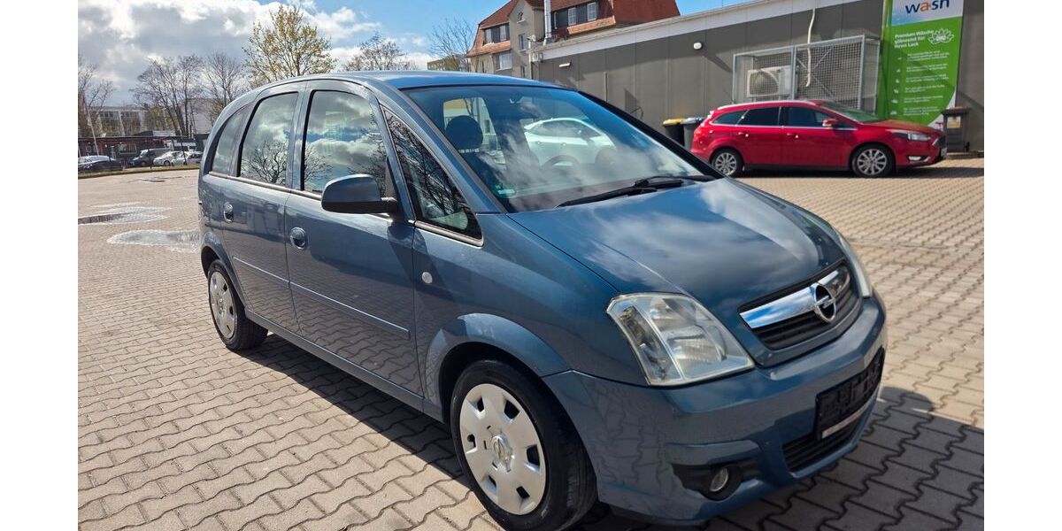Opel Meriva 126.000 km 2.799 &euro; Erfurt 99089