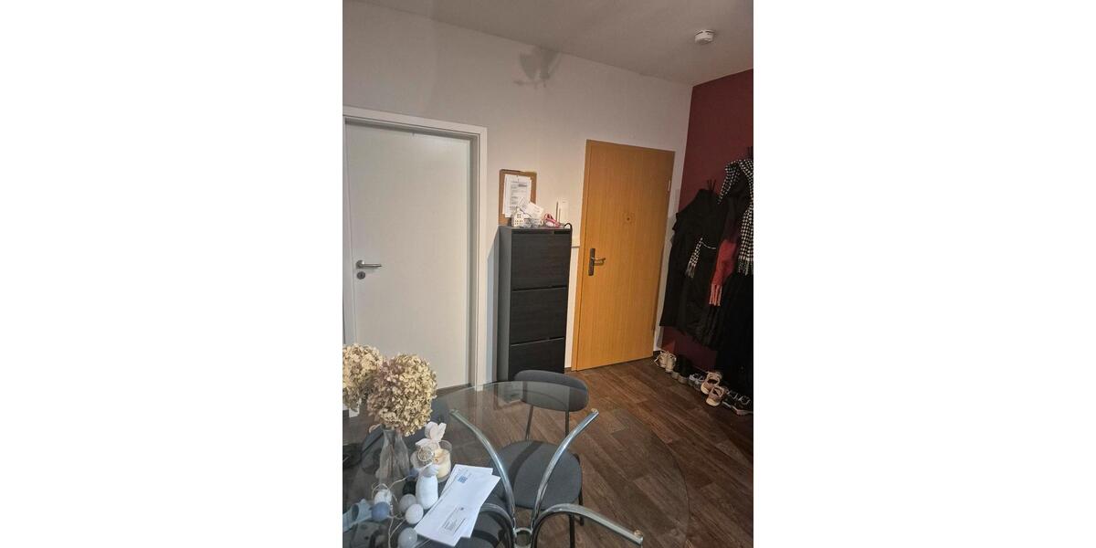 Etagenwohnung Jena Lobeda-Altstadt - 1 Zimmer, 15 m&sup2;, 365&euro; | Angebot:26705559