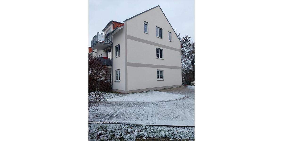 Dachgeschoßwohnung Erfurt Hochheim - 3 Zimmer, 78 m&sup2;, 853&euro; | Angebot:26354149