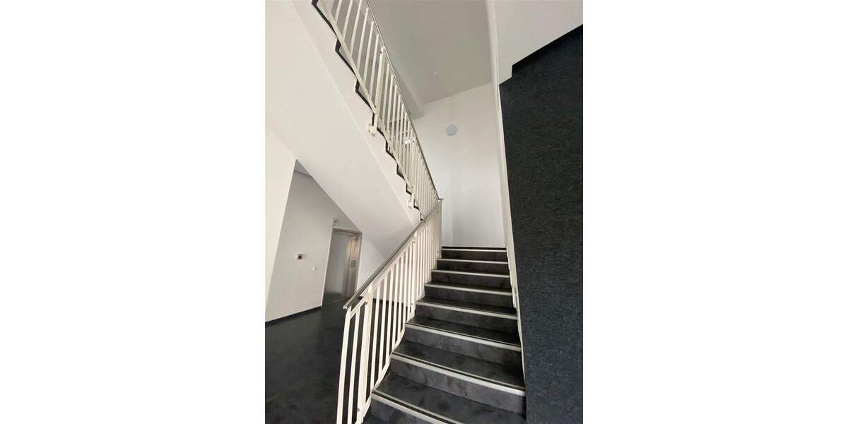 Etagenwohnung Erfurt Löbervorstadt - 2 Zimmer, 66 m&sup2;, 765&euro; | Angebot:25735533