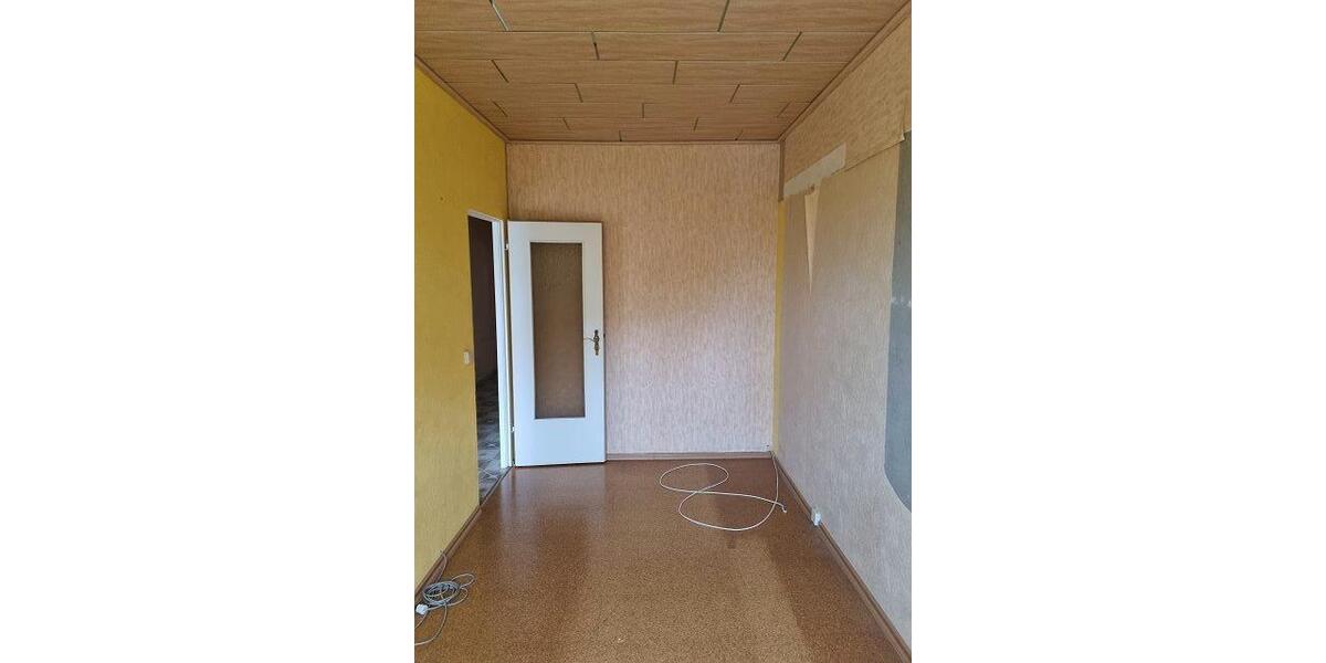 Etagenwohnung Sömmerda - 3 Zimmer, 60 m&sup2;, 510&euro; | Angebot:25977657