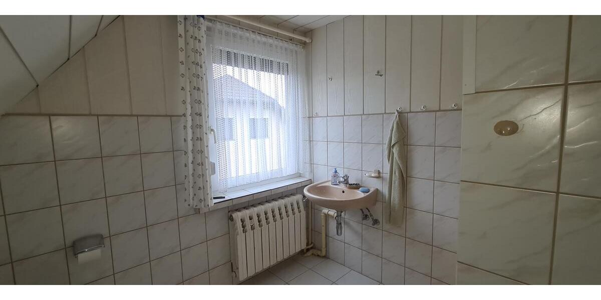 Einfamilienhaus in sehr ruhiger Dorflage, sofort beziehbar - Einfamilienhaus Jena Lobeda-Altstadt | Angebot:26095731