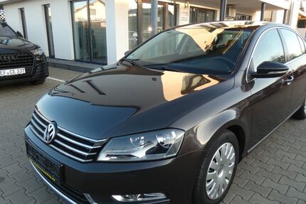VW Passat 89.000 km 6.290 &euro; Erfurt 99087