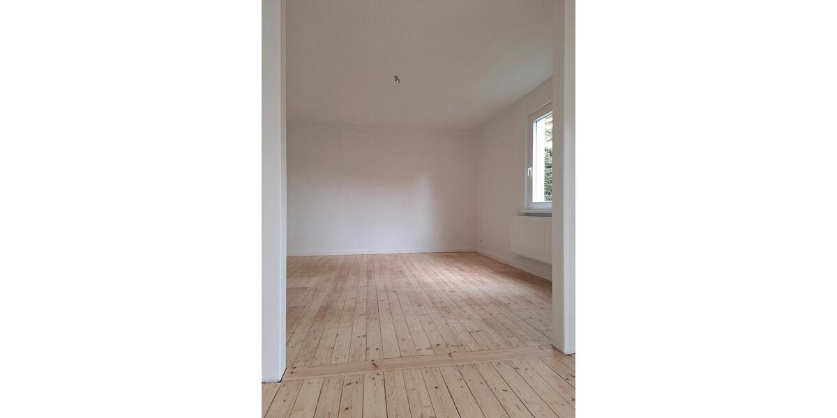 Einfamilienhaus Weimar - 6 Zimmer, 156 m&sup2;, 1.952&euro; | Angebot:25440086