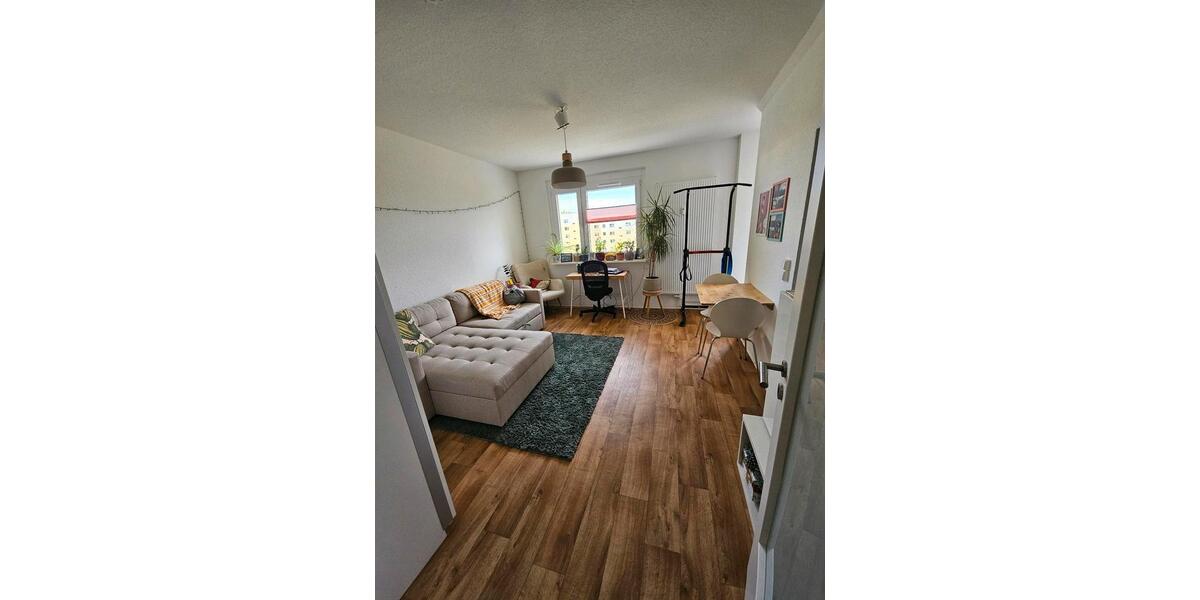Etagenwohnung Jena Lobeda-Altstadt - 1 Zimmer, 33 m&sup2;, 308&euro; | Angebot:26613462