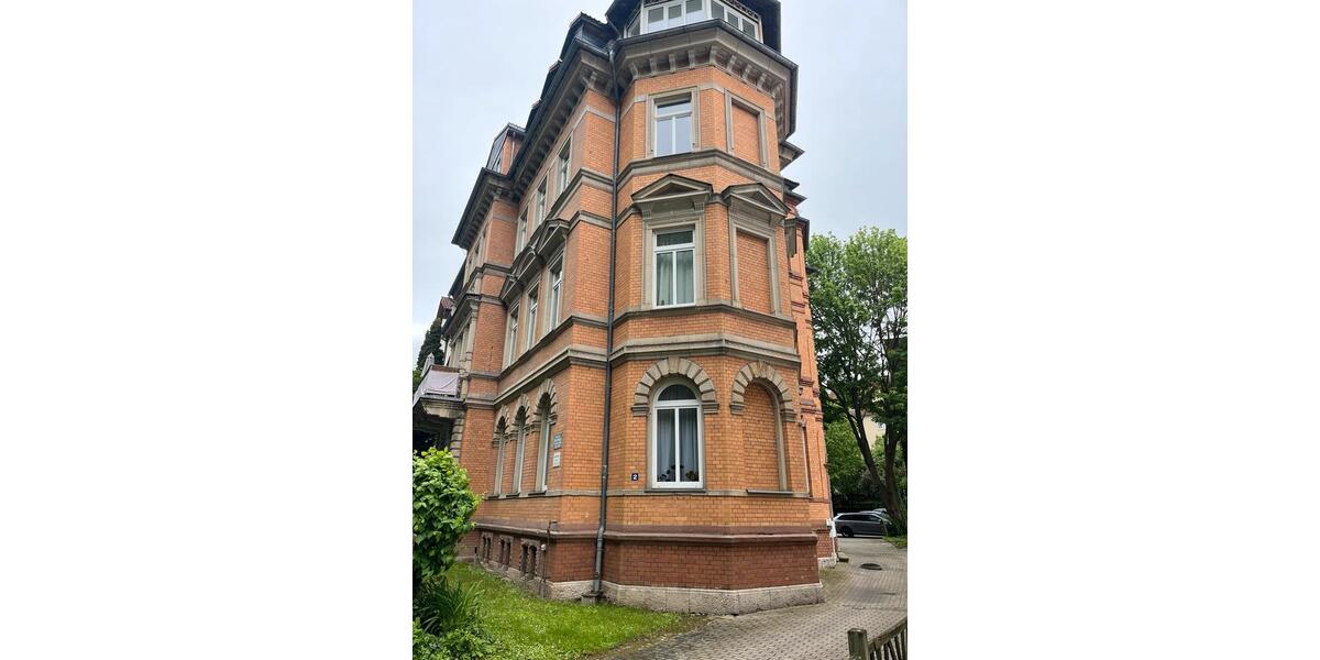 Erdgeschoßwohnung Jena Burgau - 4 Zimmer, 111 m&sup2;, 1.200&euro; | Angebot:26669577
