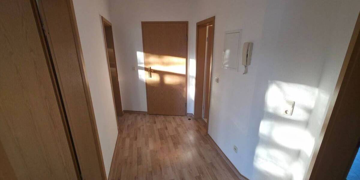 Etagenwohnung Jena Süd - 3 Zimmer, 63 m&sup2;, 660&euro; | Angebot:26138804