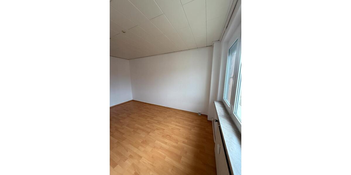 Etagenwohnung Rudolstadt - 3 Zimmer, 61 m&sup2;, 520&euro; | Angebot:26544353